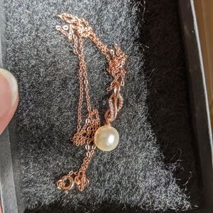NWOT Rose gold plate sterling silver pearl necklace 18 inches